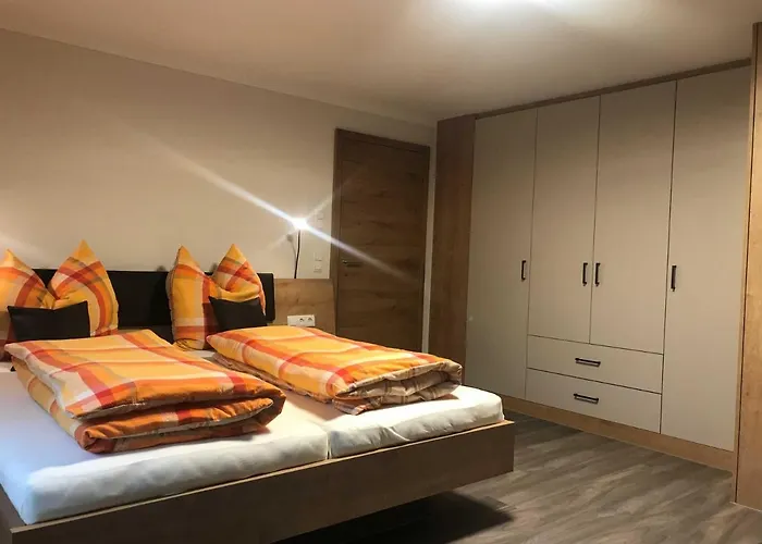 Familien Ferien By Holzbau Apartamento *